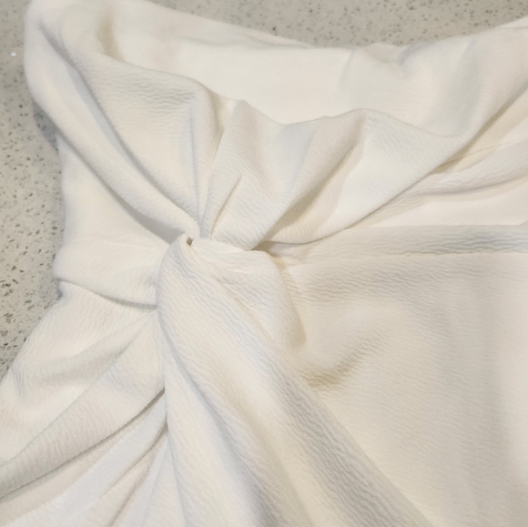 SELFIE LESLIE PROM QUEEN BANDEAU MINI DRESS WHITE - Picture 12 of 14